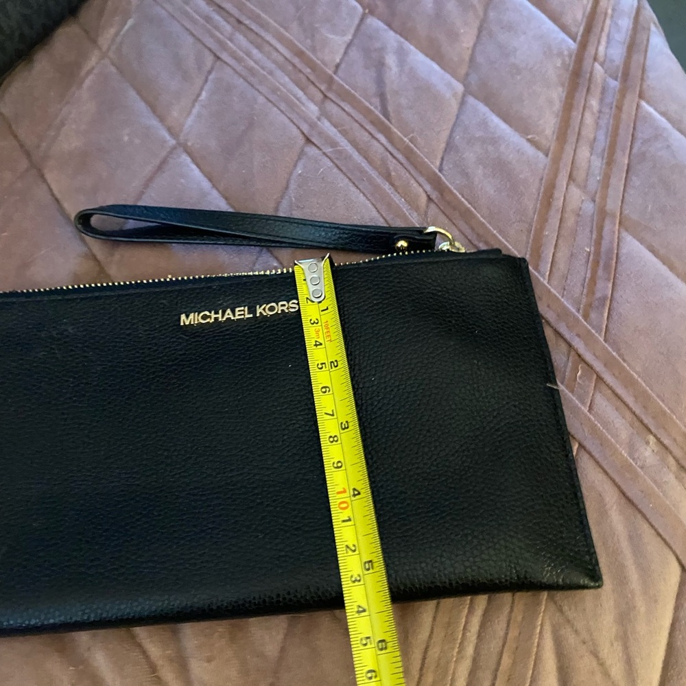 Wristlet